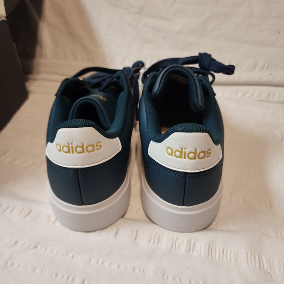 Adidas Women Teal White Stripe Casual Sneakers - Picture 4 of 8